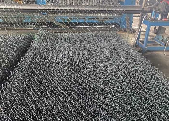 ঢাল পাকা করার জন্য ECO বন্ধুত্বপূর্ণ 60mmx80mm সবুজ পিভিসি প্রলিপ্ত গ্যাবিয়ন তারের জাল