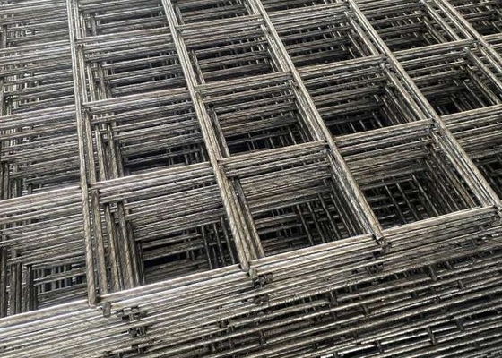 5.0mm Mesh Wire Zinc Coated Wire Panel সাময়িক নিরাপত্তা সমাধানের জন্য সামরিক বাধা