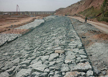 বাঁকা তারের রেনো Gabion গদি ক্ষয় নিয়ন্ত্রণ হেক্সাজোনাল / স্কয়ার হল আকৃতি